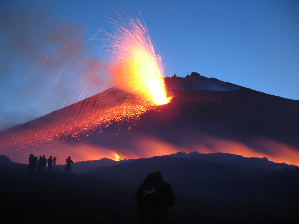 Excursion Etna: the tallest active volcano in Europe